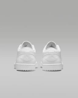 JORDAN AJ1 LOW - WHITE/WHITE-WHITE — (553558-136)