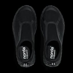 NORDA NORDA 003 - PITCH BLACK — (003-m-pitch-black)