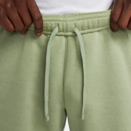 NIKE CLUB FLEECE CARGO SHORT - OIL GREEN — (cz9956-386)