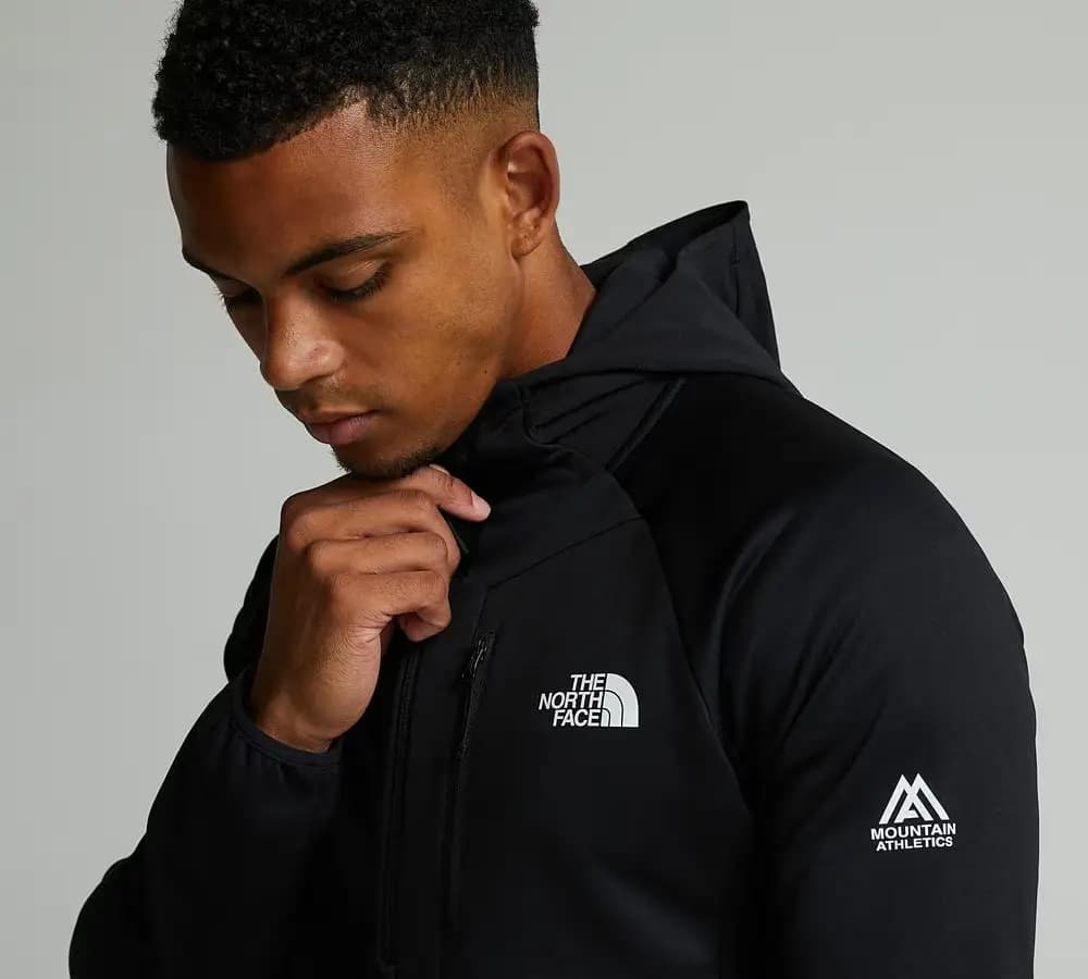 THE NORTH FACE M MOUNTAIN ATHLETICS HZ HOODIE - TNF BLACK — (nf0a893rjk31)