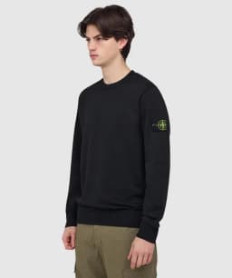 STONE ISLAND GARMENT DYED ORGANIC COTTON FLEECE SWEATSHIRT - BLACK — (k1s15-6100044-s0051-v0029)
