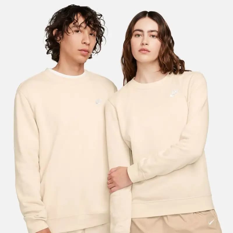 NIKE W CLUB FLC SWEAT - SANDDRIFT/WHITE — (dq5473-126)