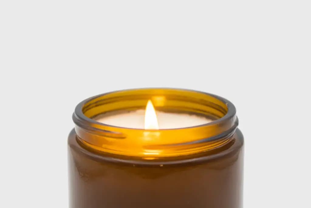 P.F. Candle Co. P.F. CANDLE CO NO.21 GOLDEN COAST 7.2 OZ SOY CANDLE - BROWN — (sc21)