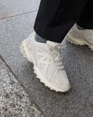 NEW BALANCE 610 - TIMBERWOLF/WHITE